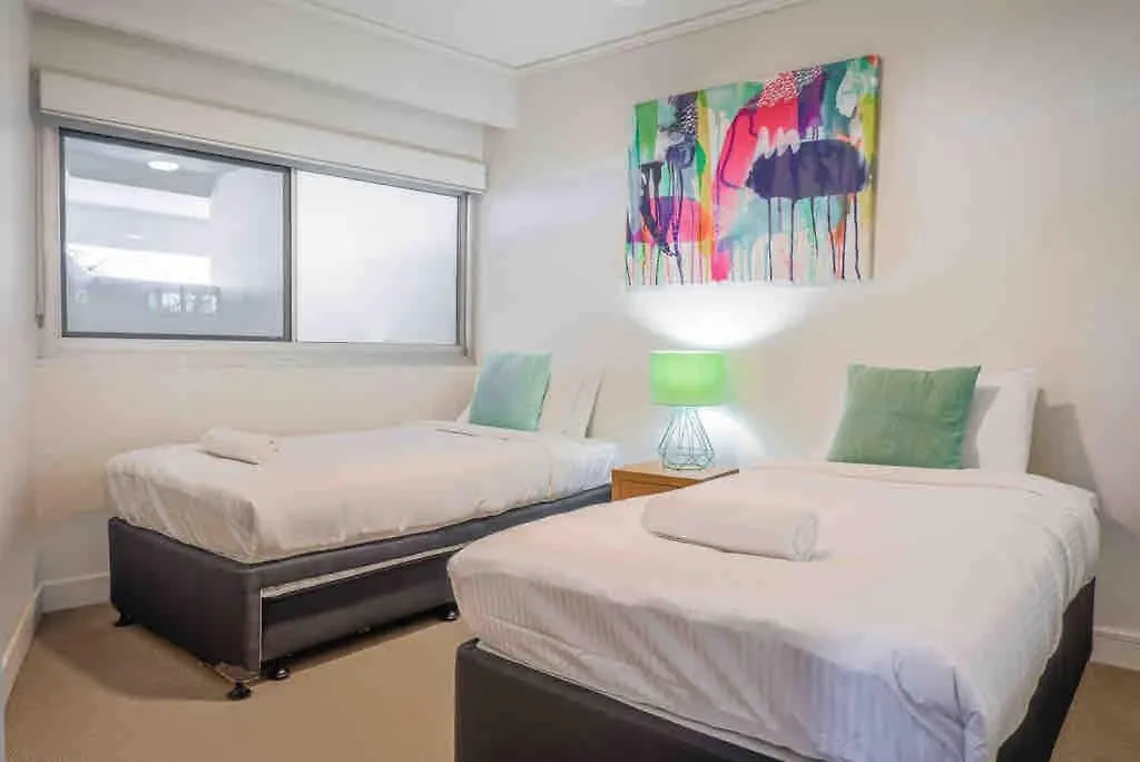 Appartamento Waterfront Elegance With Pool & Jetty Access Buddina