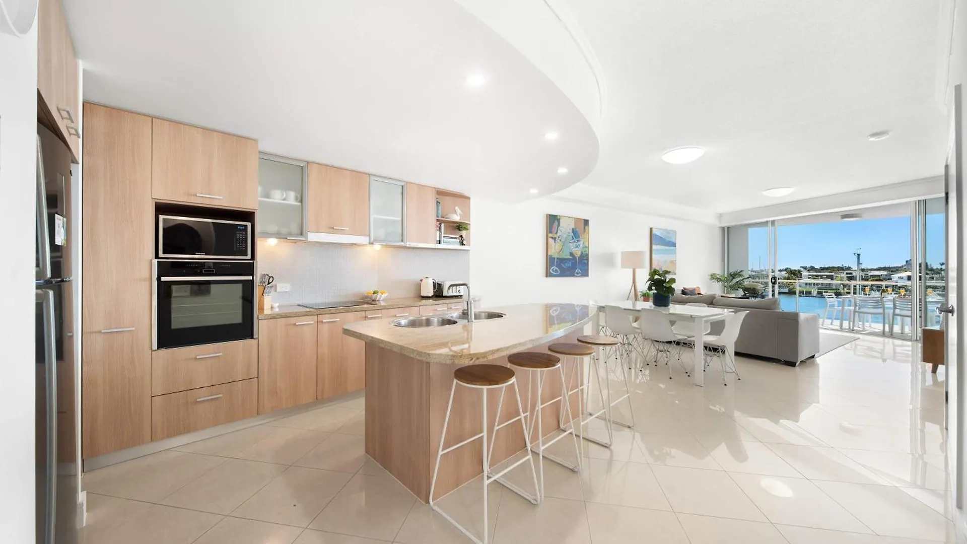 Appartamento Waterfront Elegance With Pool & Jetty Access Buddina