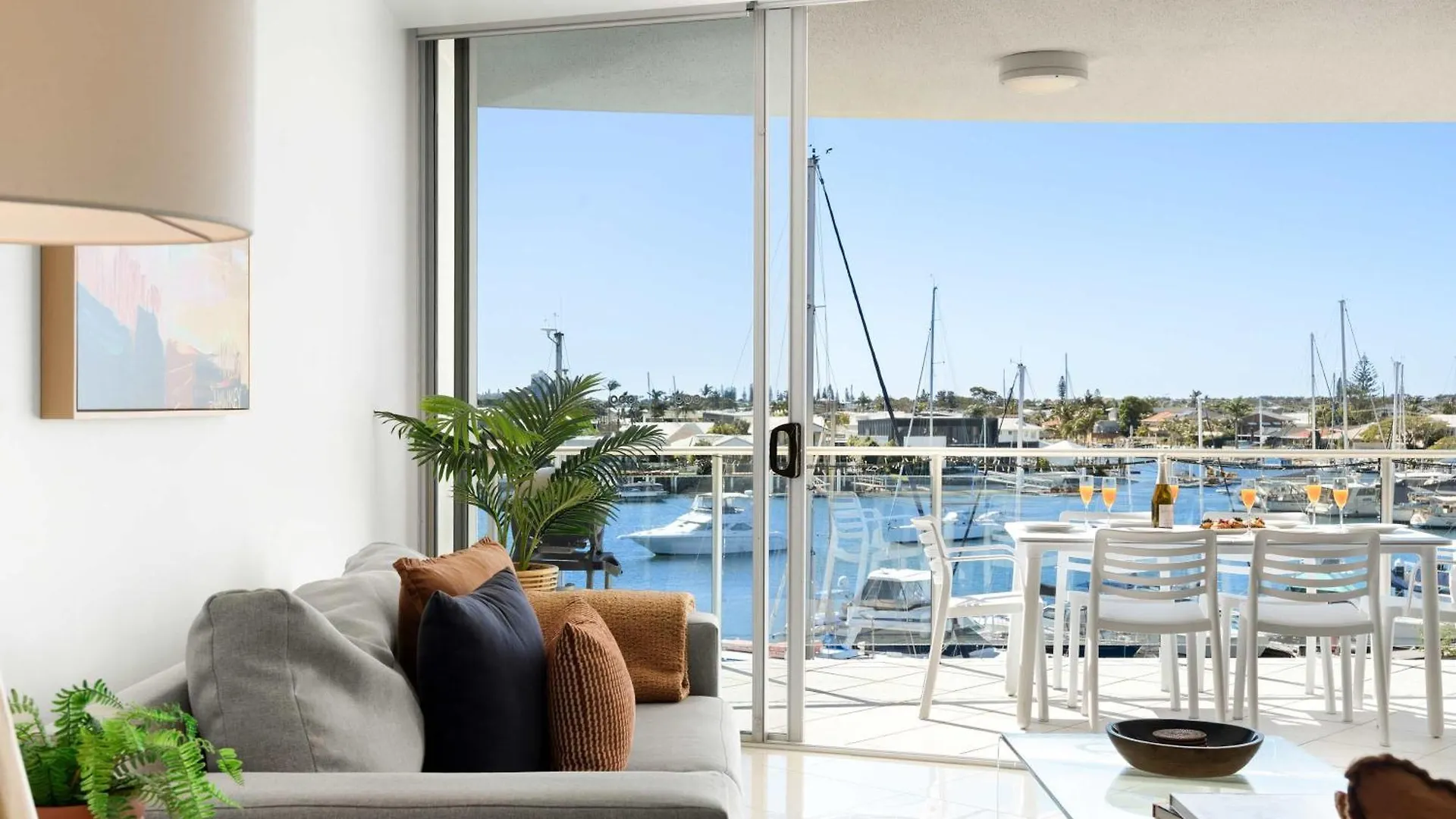 Appartamento Waterfront Elegance With Pool & Jetty Access Buddina