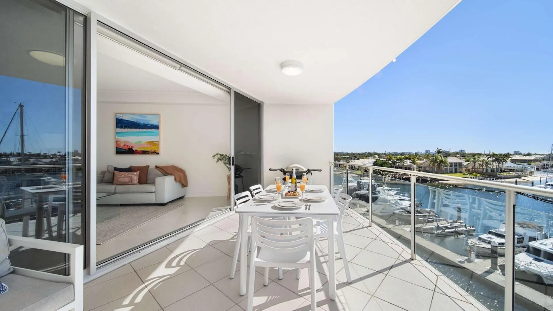 Appartamento Waterfront Elegance With Pool & Jetty Access Buddina